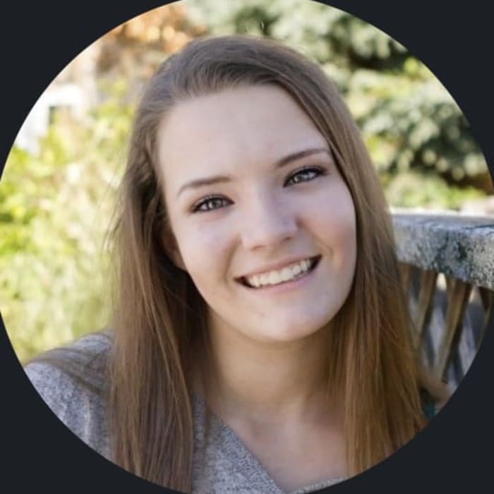 Emma Vickers - Piano Teacher