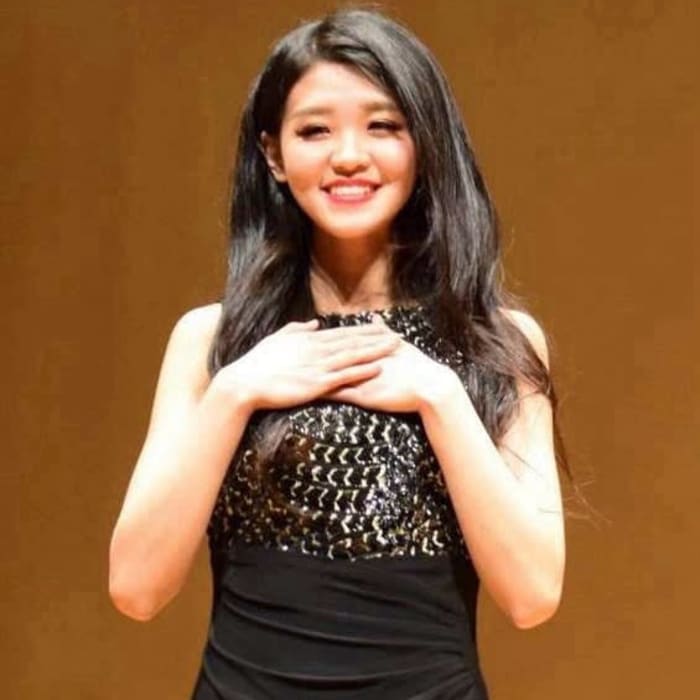 Lin Ye - Piano Teacher