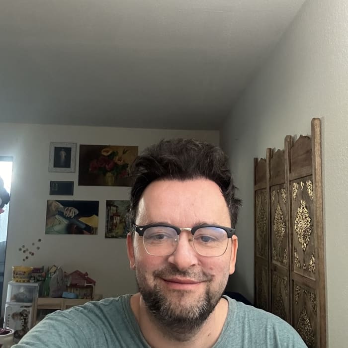 Pawel Walerowski - Piano Teacher