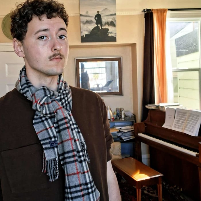 Daniel Zarb-Cousin - Piano Teacher