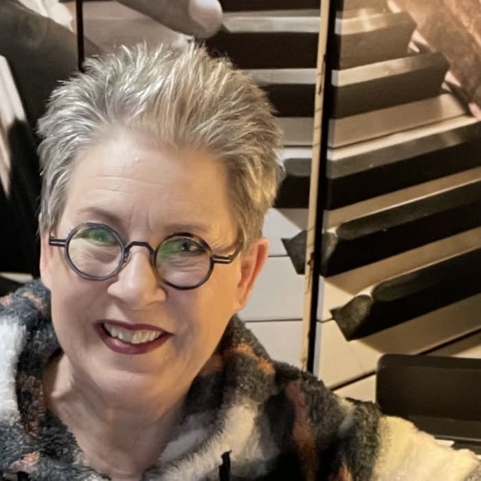 Sandi Bowen - Piano Teacher