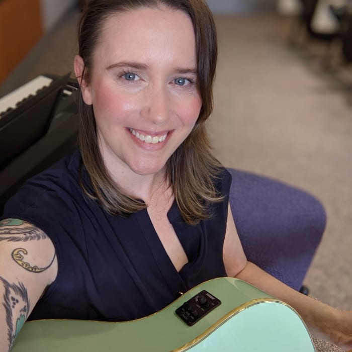 Liza Oliver - Piano Teacher