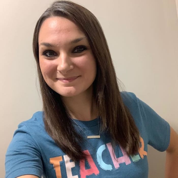 Jenna Bell - Piano Teacher