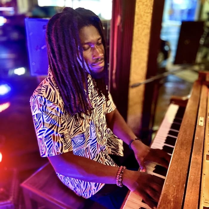 Zion Hicks - Piano Teacher