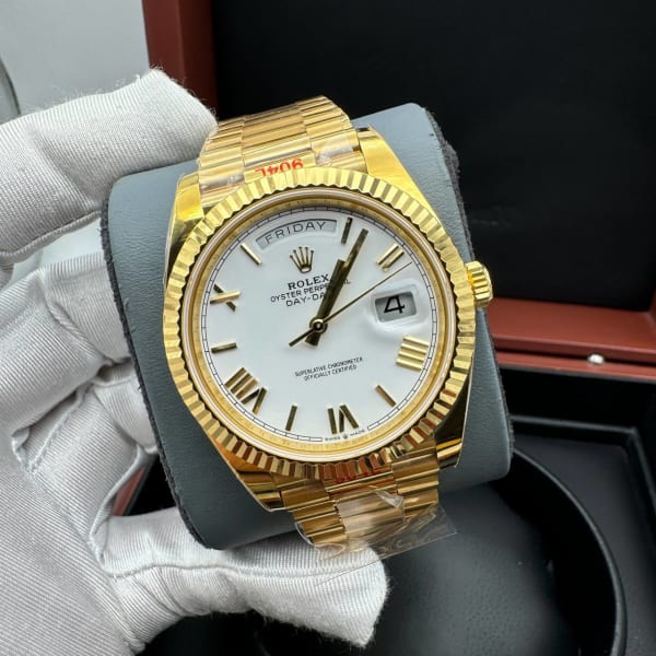 Watch 161