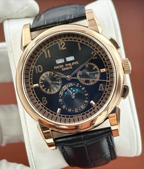 Watch 12