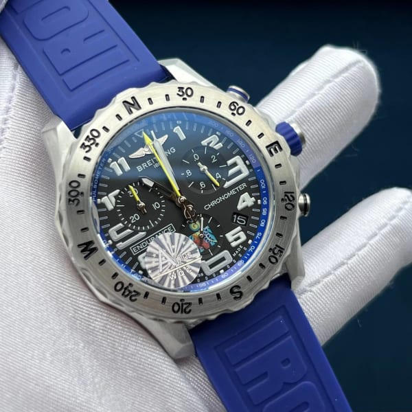 Watch 18