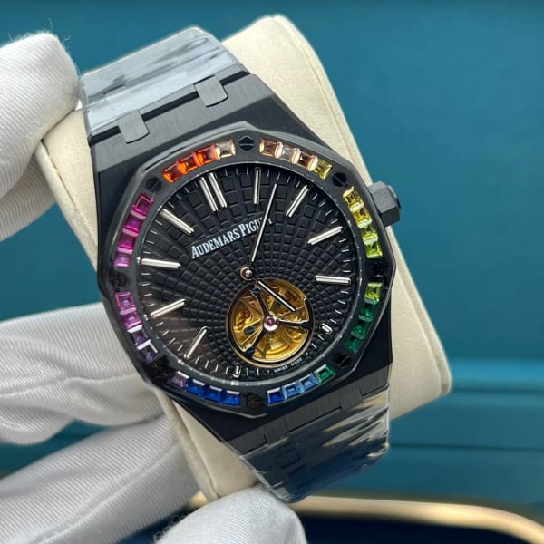 Watch 44