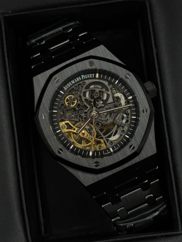 Watch 40