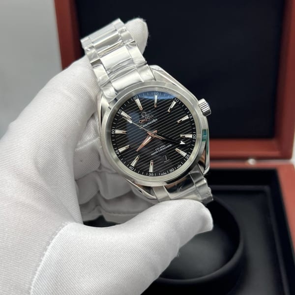 Watch 16
