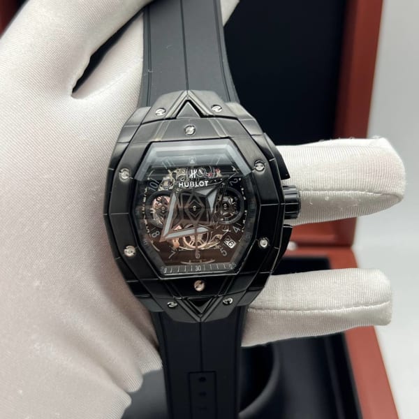 Watch 11