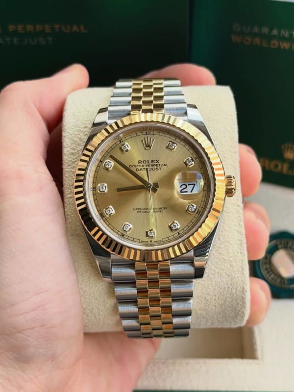 Watch 54