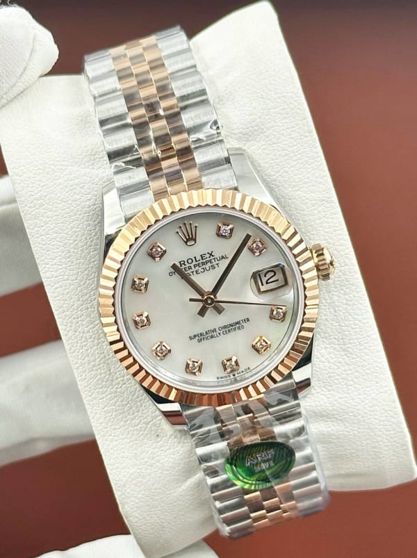 Watch 76