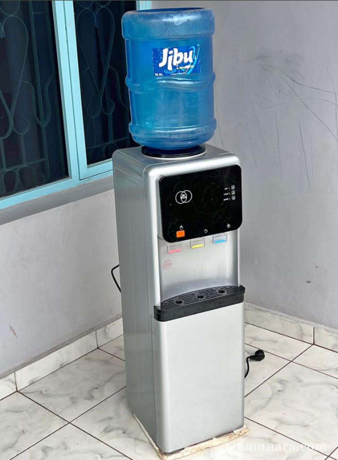 Water Dispenser