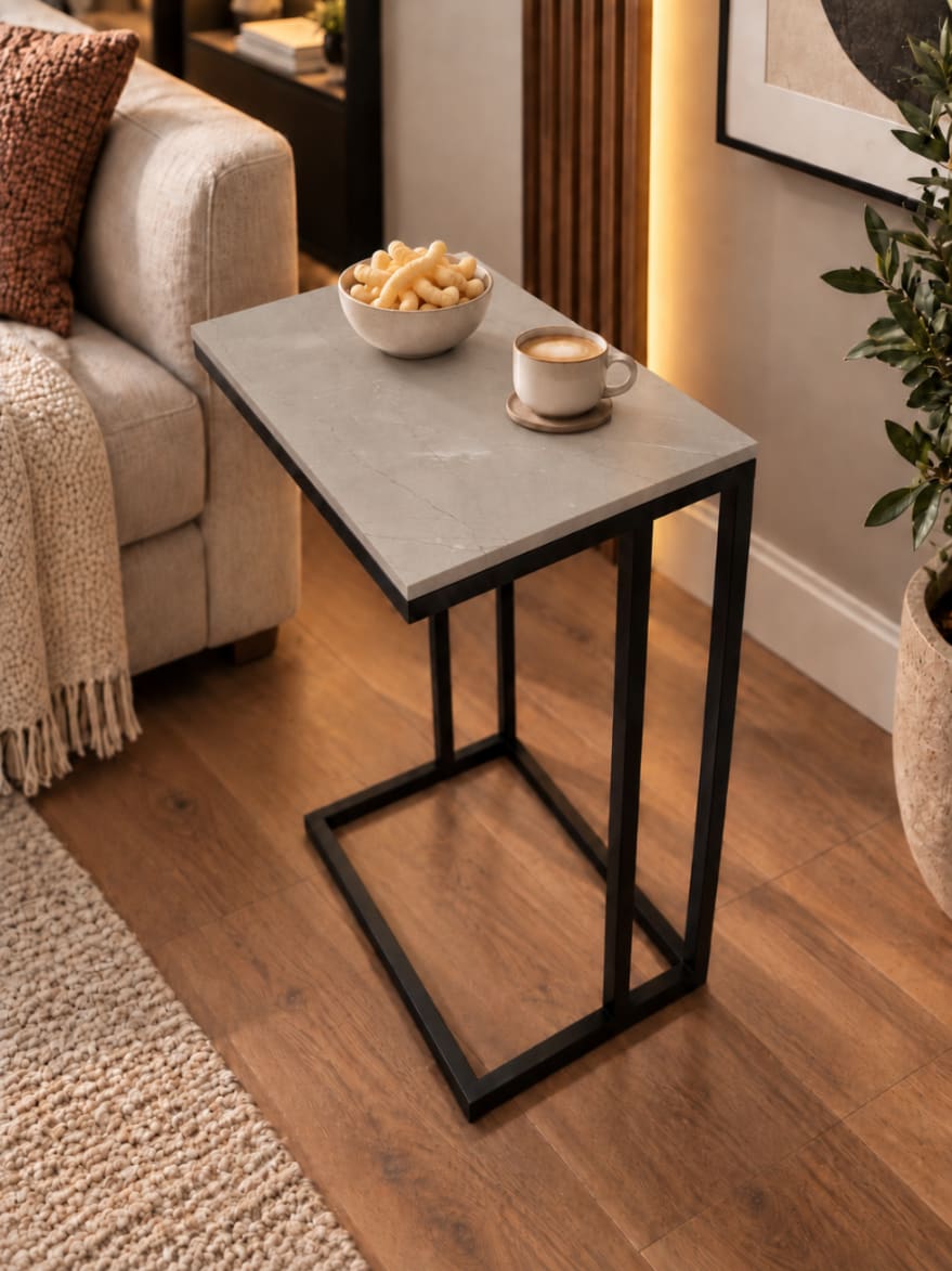 STOLIK POMOCNICZY Z BLATEM ZE SPIEKU KWARCOWEGO RITUAL/BLACK 35x25x61 cm