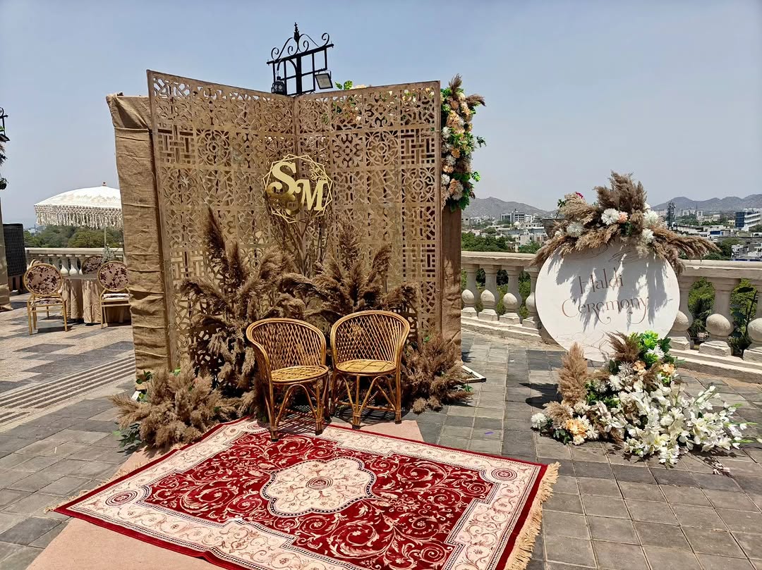 Heritage Decor