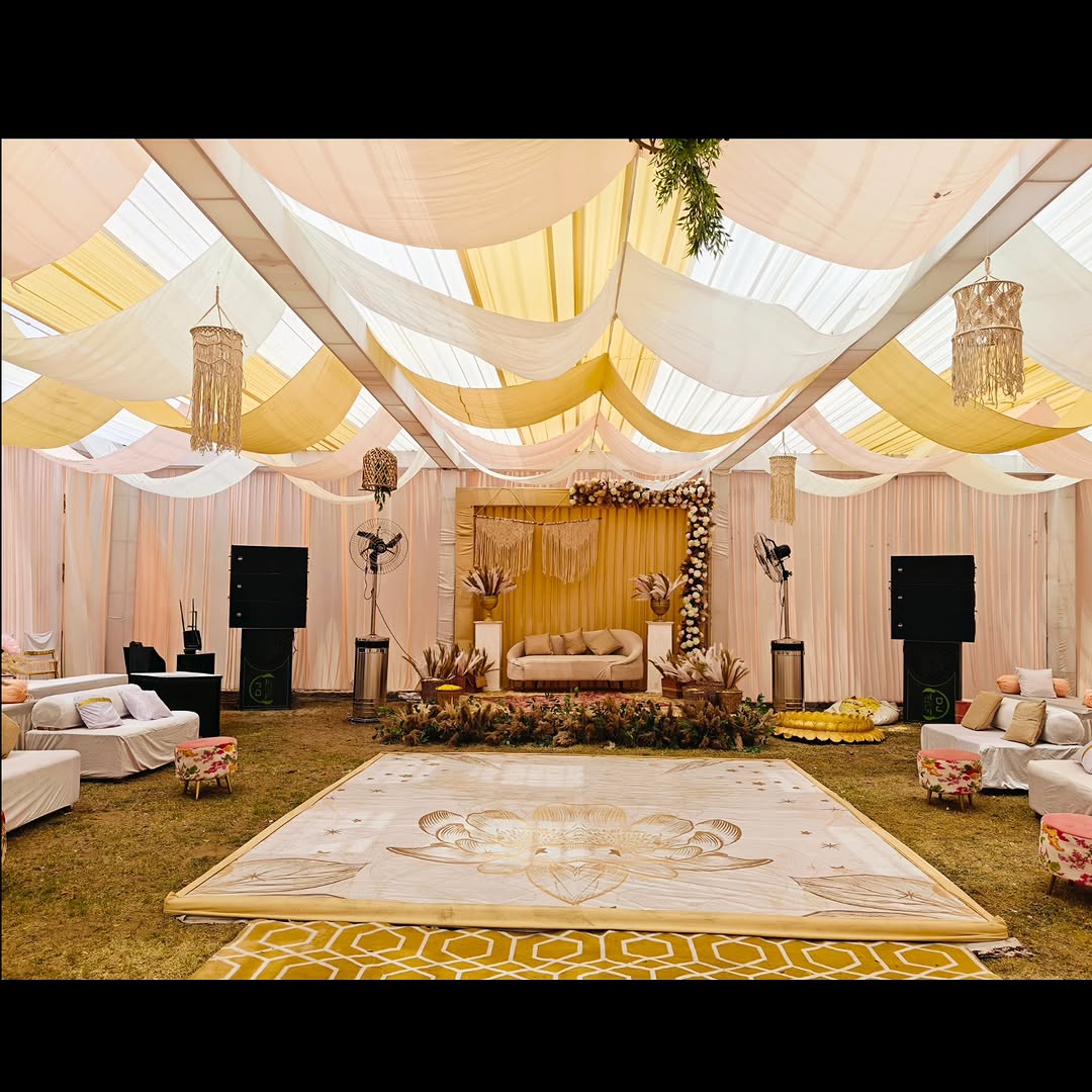 Desert Luxe