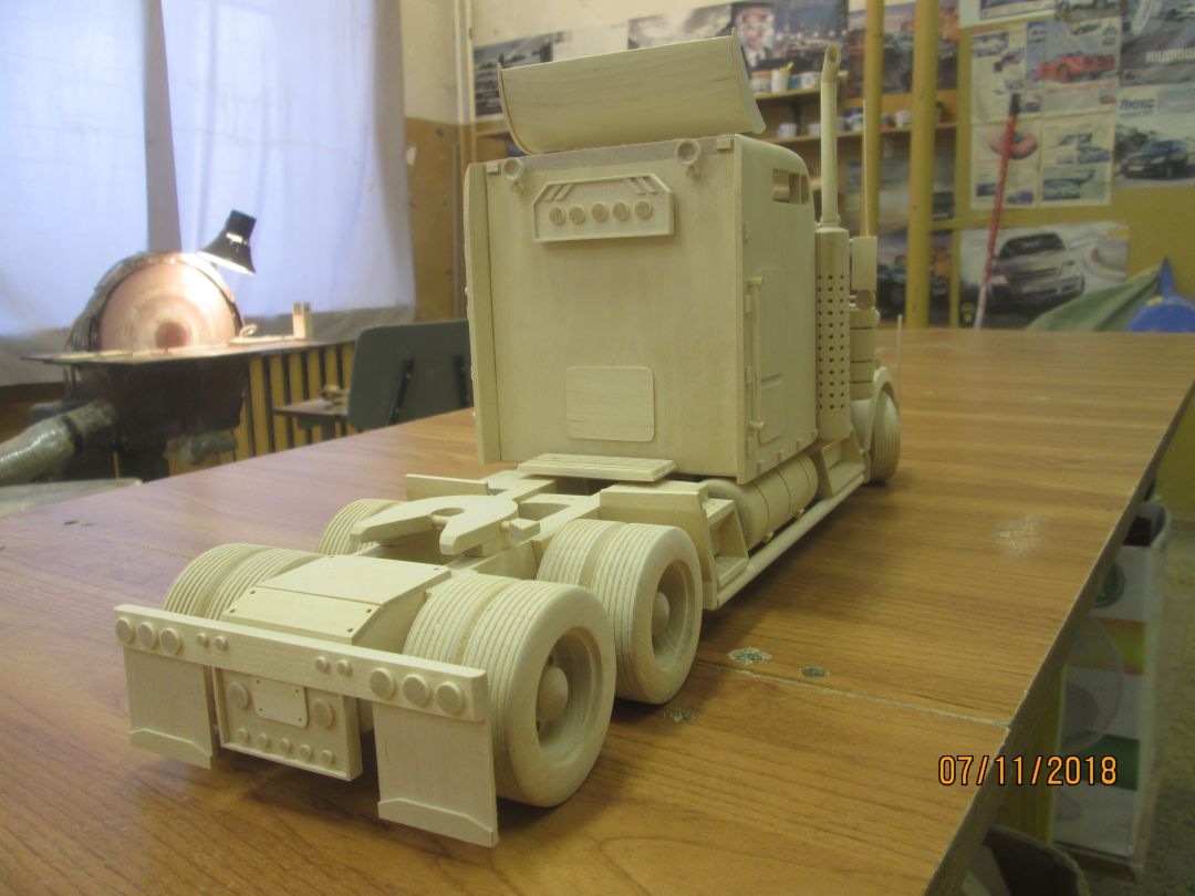 Kenworth W 900 tuning and trailer tuning