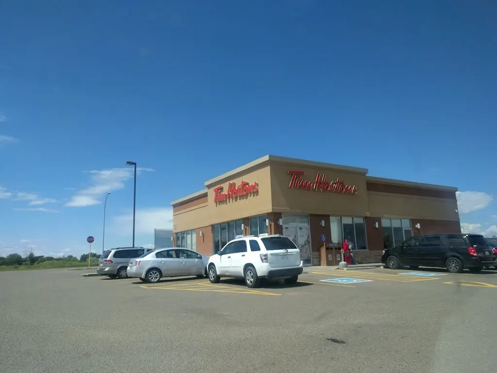 Tim Hortons storefront and interior at 100 708 - 4 Street Sw, Brooks, AB