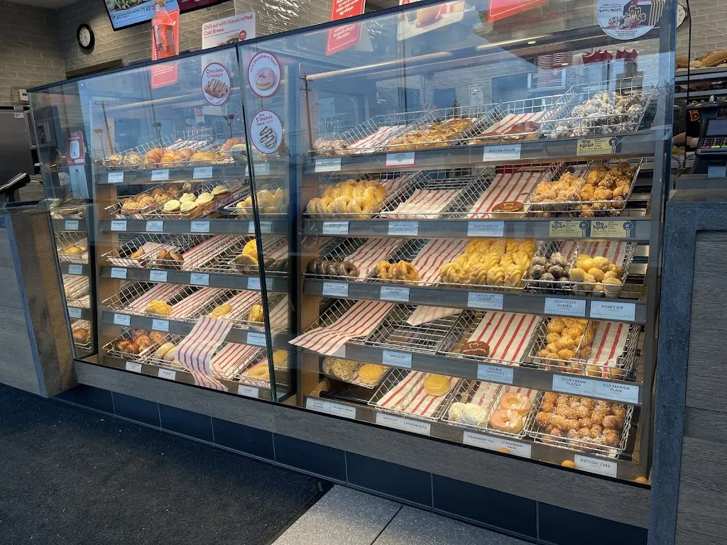 Tim Hortons storefront and interior at 7441 76th Ave, Edmonton, AB