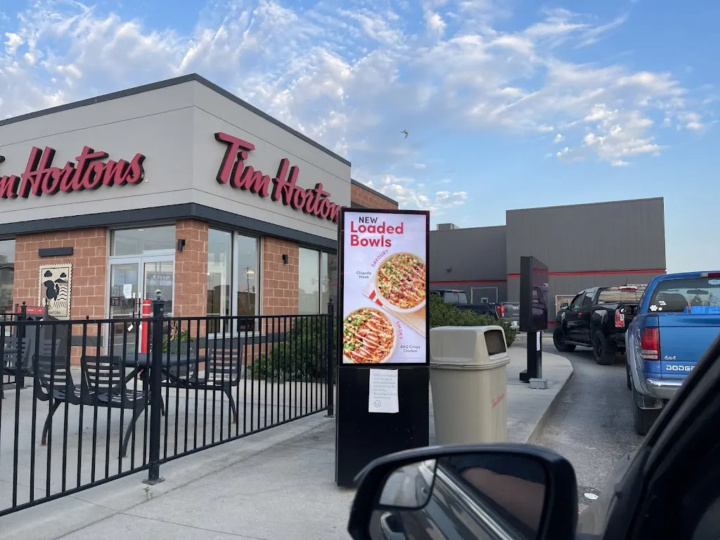 Tim Hortons storefront and interior at 1041 Manitoba Ave, Selkirk, MB