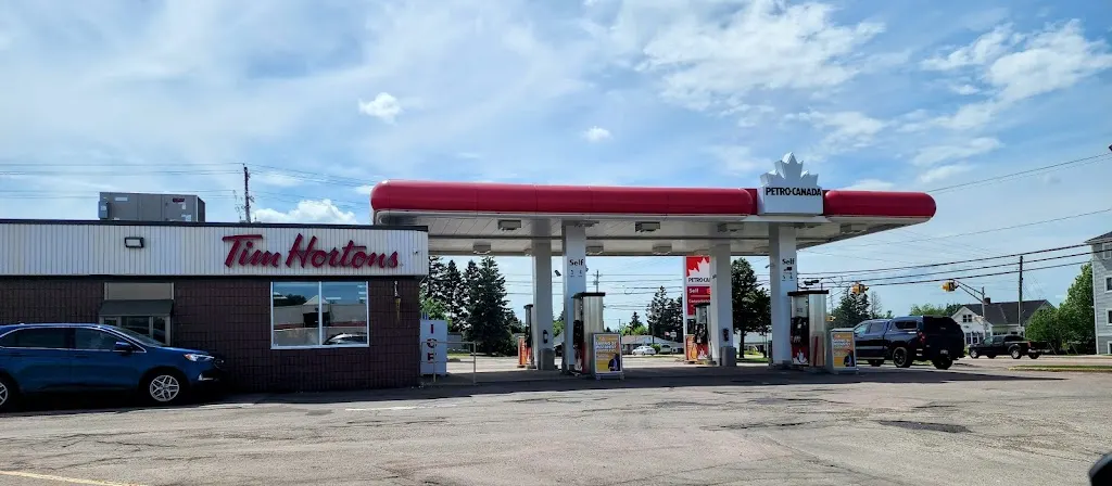 Tim Hortons storefront and interior at 748 Coverdale Rd, Riverview, NB