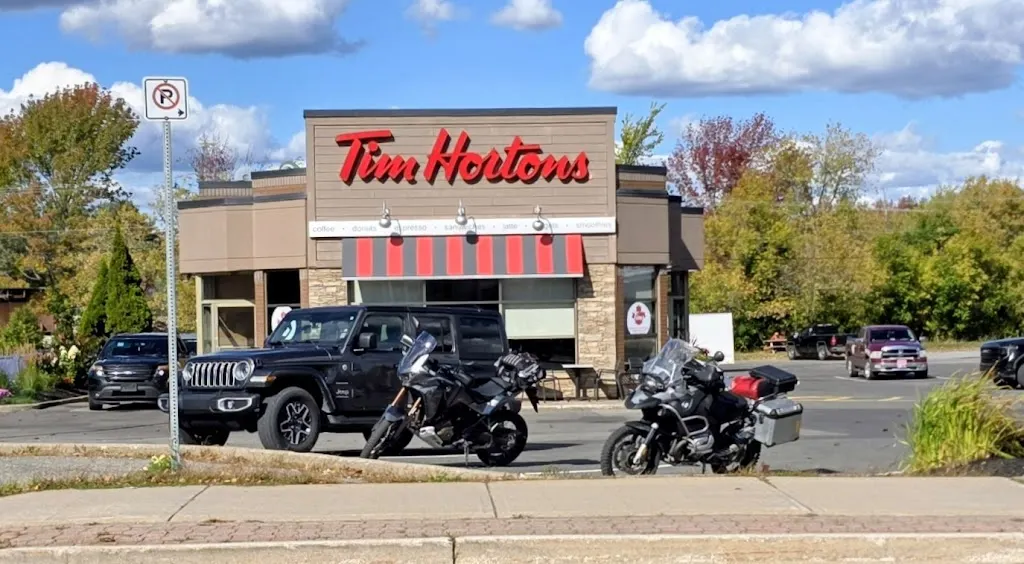 Tim Hortons storefront and interior at 638 Main Street, Sussex, NB