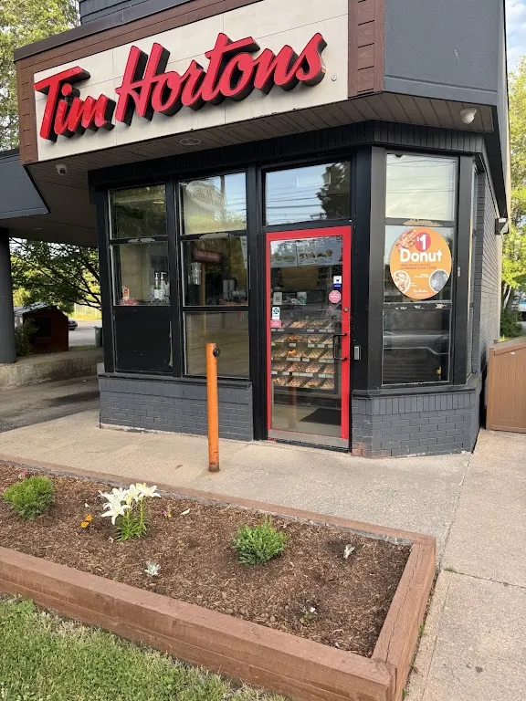 Tim Hortons storefront and interior at 806 Main St, Kingston, NS