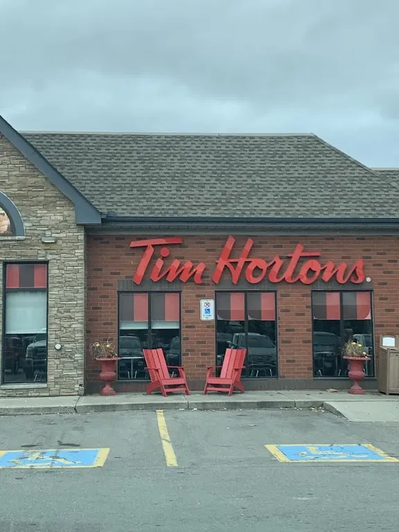 Tim Hortons storefront and interior at 3005 New St, Burlington, ON