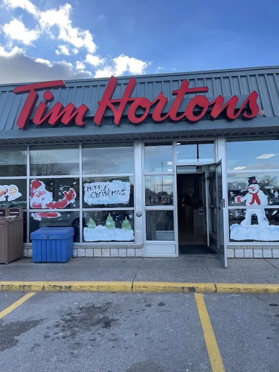 Tim Hortons storefront and interior at 5353 Lakeshore Rd, Burlington, ON