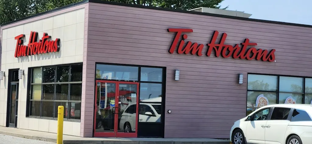 Tim Hortons storefront and interior at 500 Bloomfield Rd, Chatham, ON