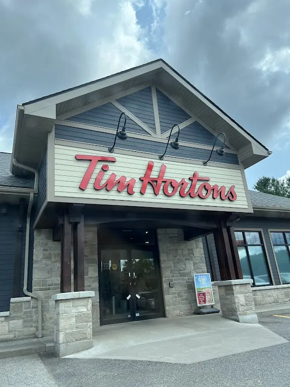 Tim Hortons storefront and interior at 59 King William St., Huntsville, ON