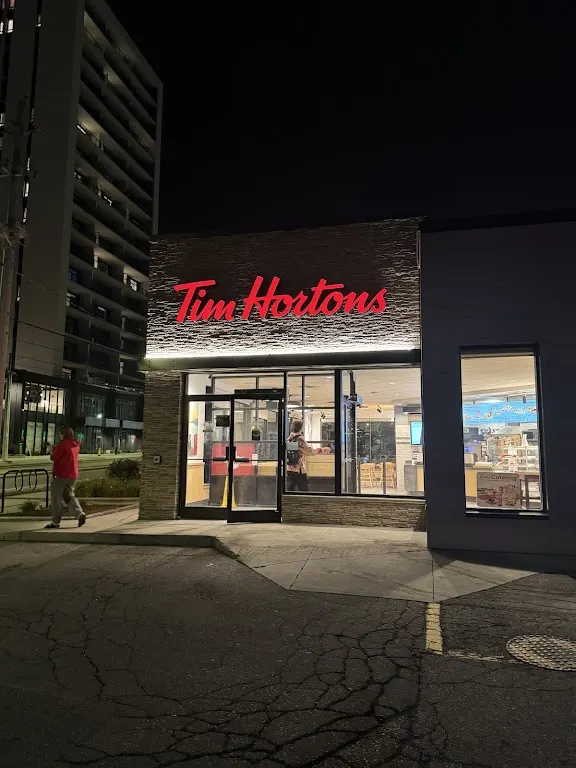 Tim Hortons storefront and interior at 730 King St West, Kitchener, ON
