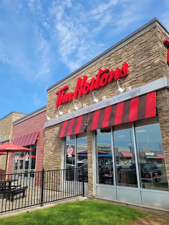 Tim Hortons storefront and interior at 4725 Dorchester Rd, Niagara Falls, ON