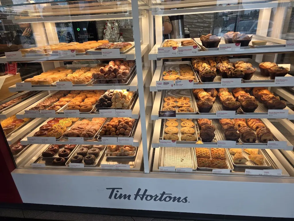 Tim Hortons storefront and interior at 270 Pinewood Park Dr, North Bay, ON