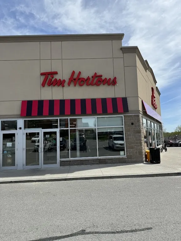 Tim Hortons storefront and interior at 201 Oak Park Blvd, Oakville, ON