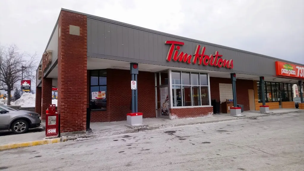 Tim Hortons storefront and interior at 2495 Bank St, Ottawa, ON