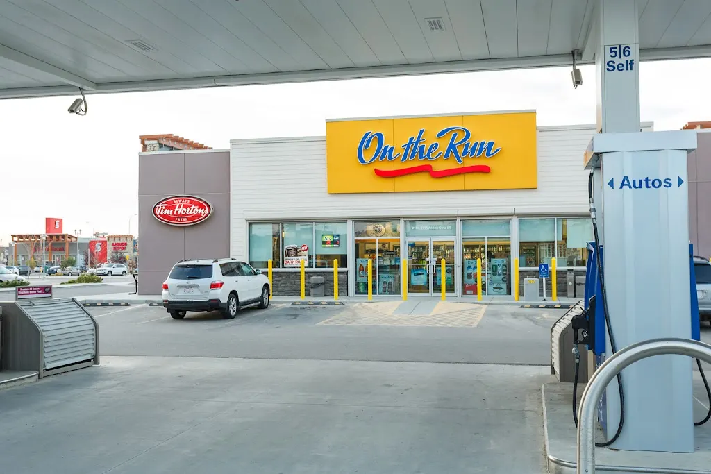 Tim Hortons storefront and interior at 6161 Highway #7, Woodbridge, ON