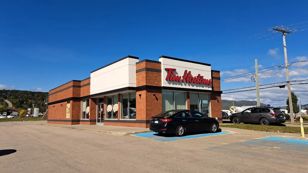 Tim Hortons storefront and interior at 995 Boul Mgr-de-laval, Baie-saint-paul, QC