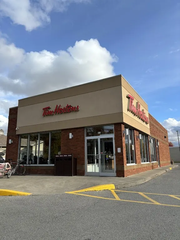 Tim Hortons storefront and interior at 317 Route De Maple Grove, Beauharnois, QC