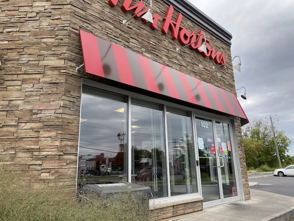 Tim Hortons storefront and interior at 102 St Francois-xavier, Candiac, QC