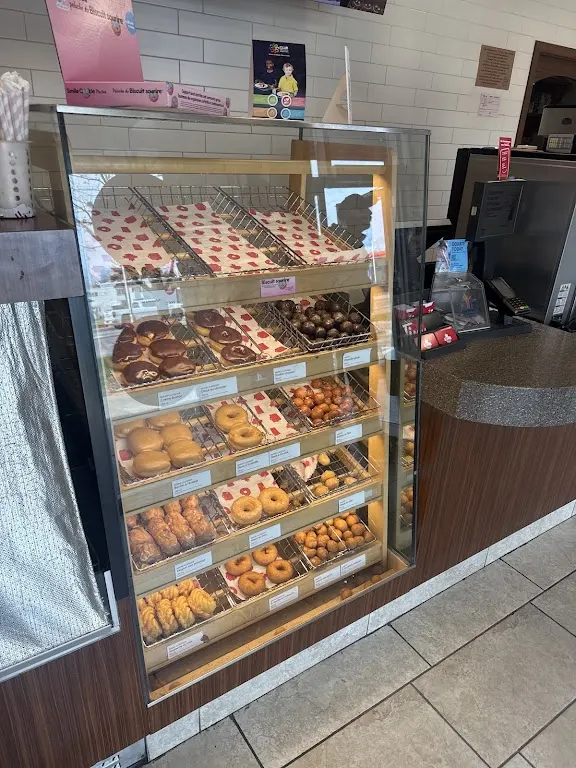 Tim Hortons storefront and interior at 46 Boulevard Greber, Gatineau, QC