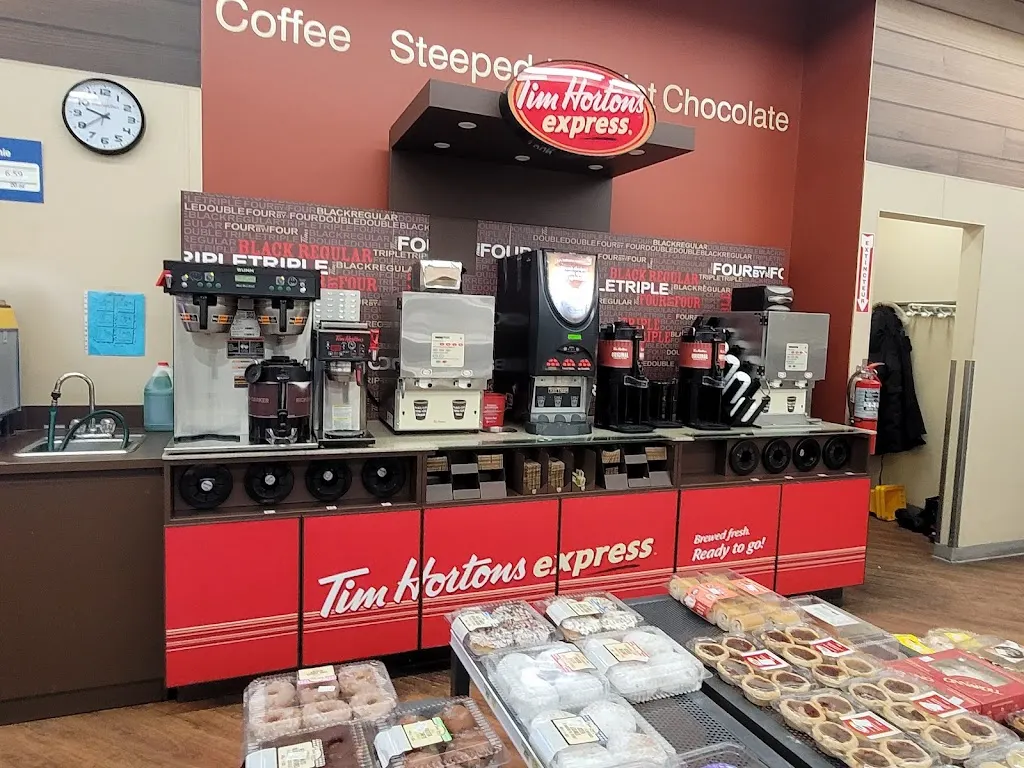Tim Hortons storefront and interior at Inukjuak, Inukjuak, QC
