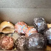 Tim Hortons storefront and interior at 489 Boul Des Laurentides, Laval, QC