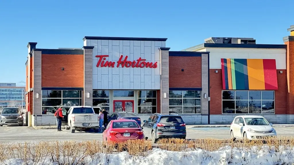 Tim Hortons storefront and interior at 5865 Rue Des Arpents, Levis, QC