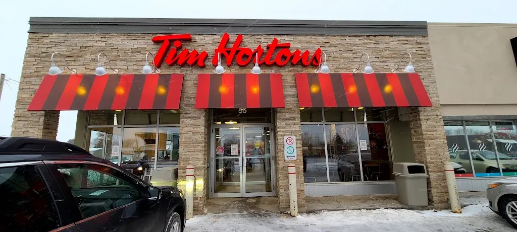 Tim Hortons storefront and interior at 55, Boul. Tache Ouest, Montmagny, QC