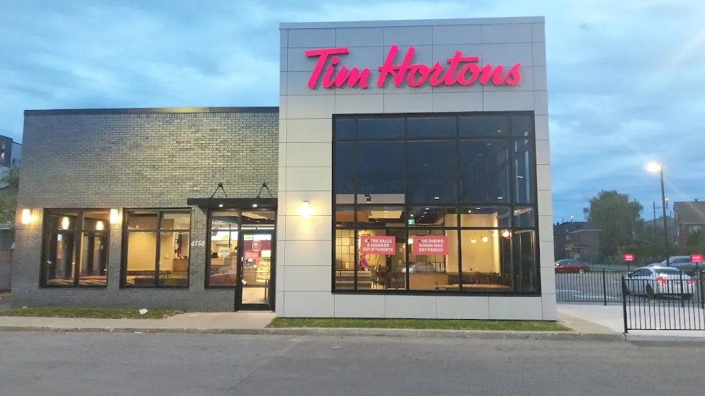 Tim Hortons storefront and interior at 4750 Boulevard St-jean, Pierrefonds, QC