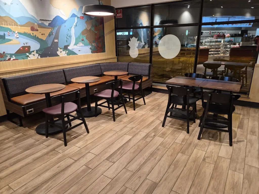 Tim Hortons storefront and interior at 111, Boul. Industriel, Repentigny, QC