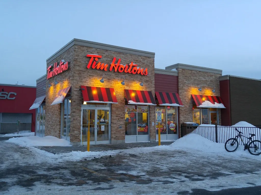 Tim Hortons storefront and interior at 141 Ave Leonidas Sud G5l 2t5, Rimouski, QC