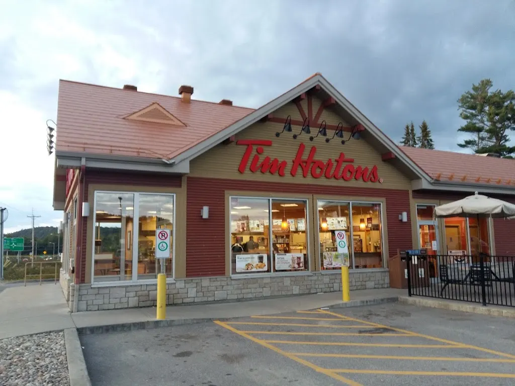 Tim Hortons storefront and interior at 172 Route 105, Wakefield, QC